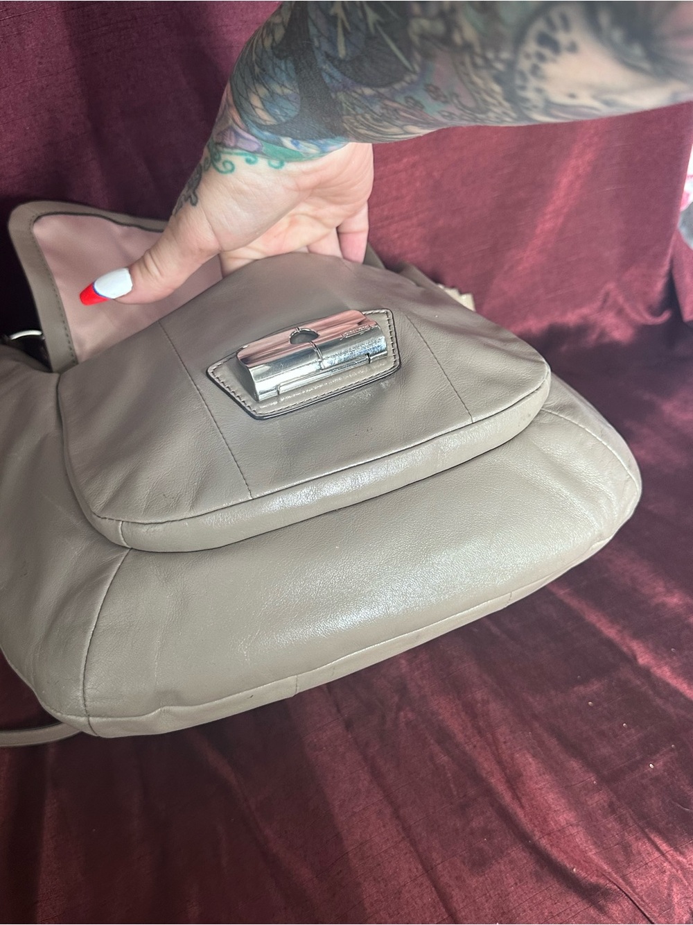 Coach Kristin Leather Hobo Bag Taupe Fawn Beige Silver Hardware ๐โจ - Picture 10 of 16